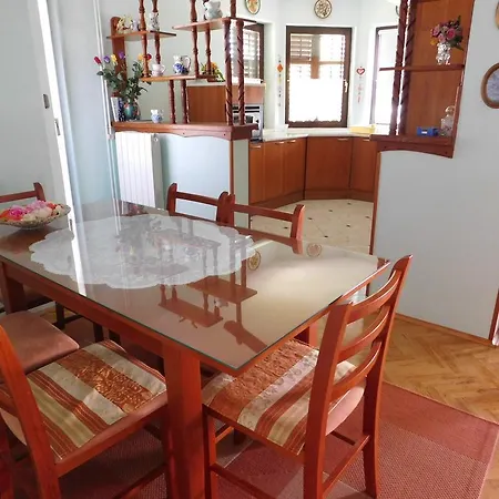 Blazevic Apartment Pula