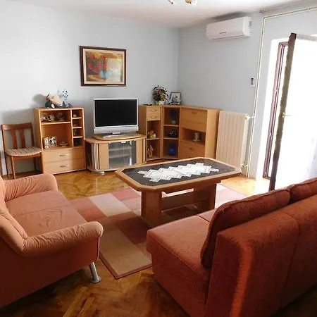 Appartamento Blazevic Pjescana Uvala